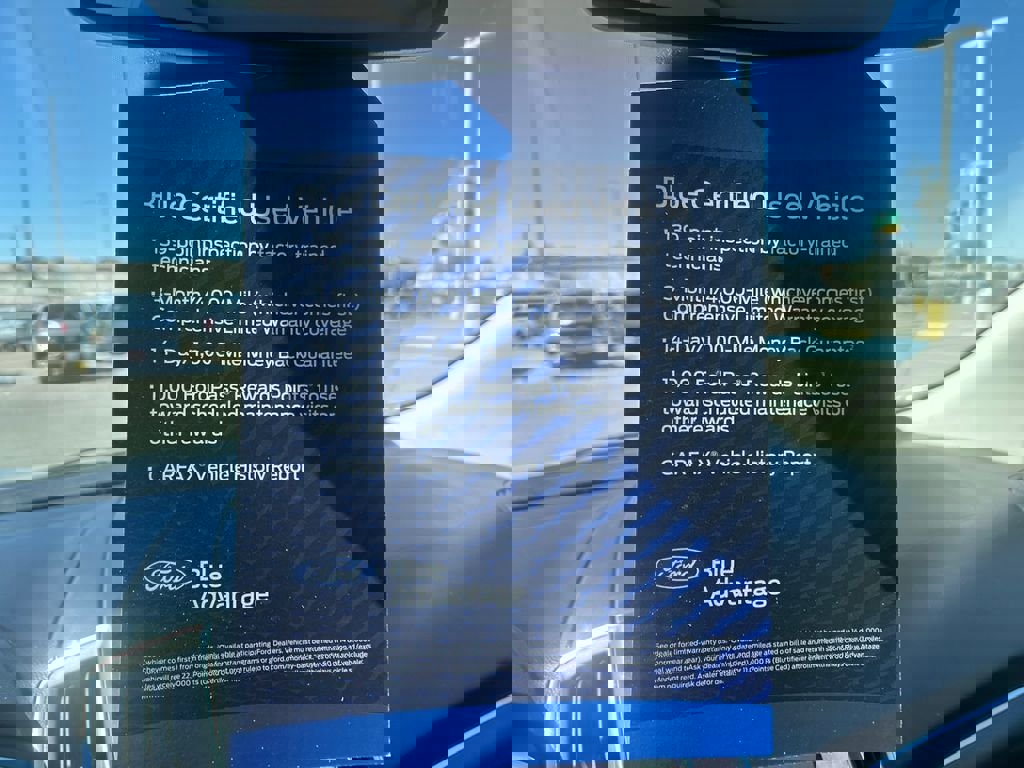 Certified 2019 Ford Edge Titanium w/ Equipment Group 301A image 16