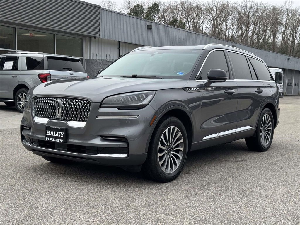 Used 2022 Lincoln Aviator Reserve w/ Elements Package Plus image 24