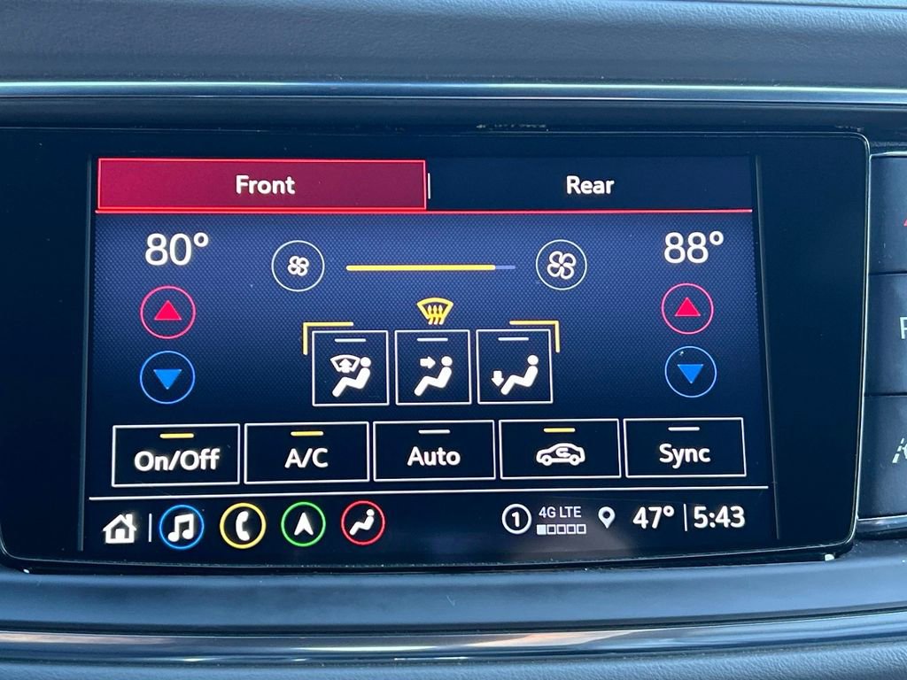 Used 2024 Buick Enclave Premium AWD/4WD image 33