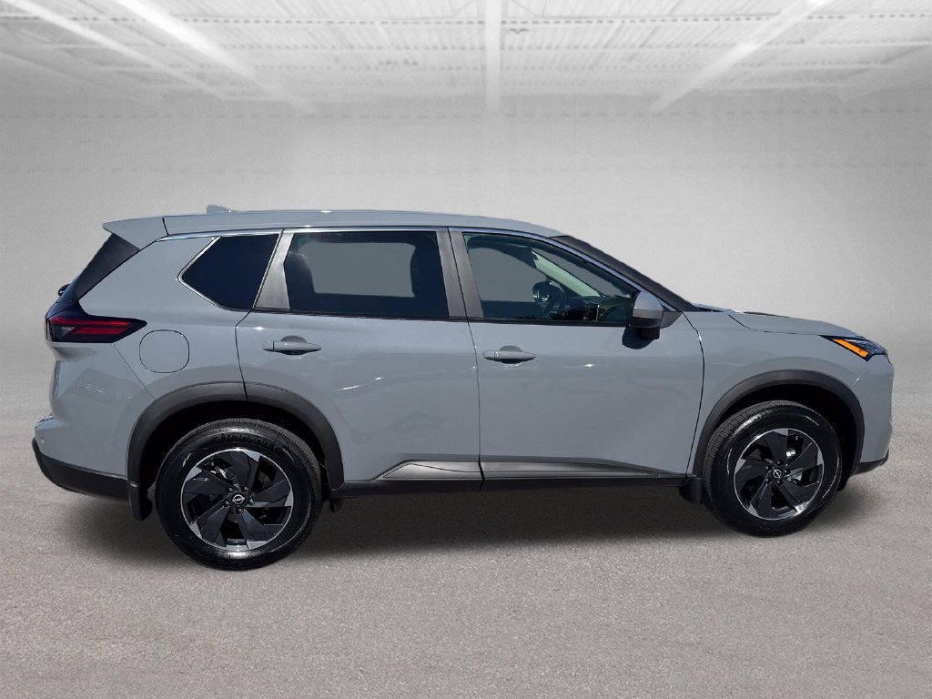 Certified 2026 Nissan Rogue SV AWD/4WD image 7