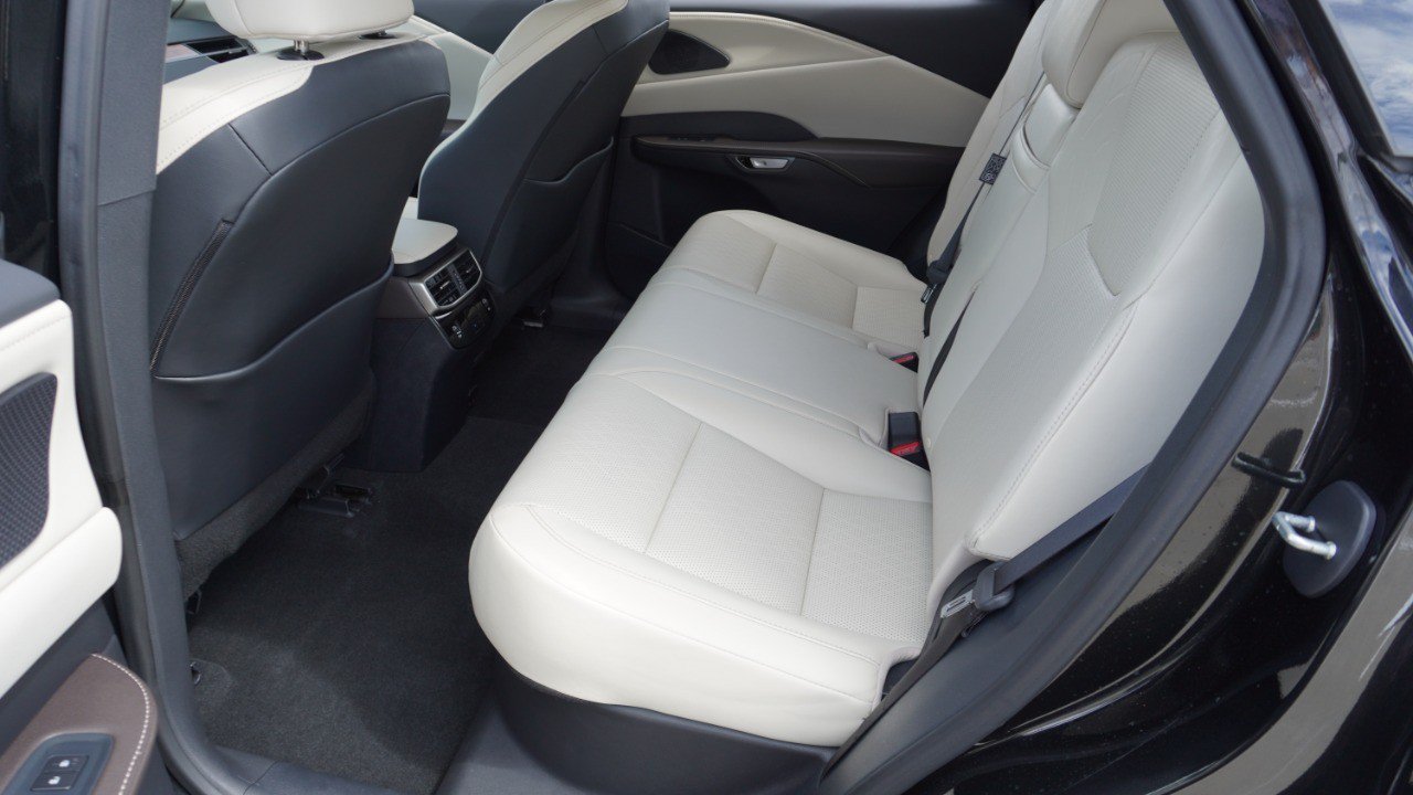 Certified 2024 Lexus RX 350 Premium Plus w/ Convenience Package FWD image 32