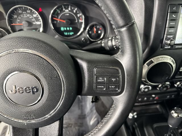 Used 2017 Jeep Wrangler Unlimited Sahara w/ Mopar Chrome Edition Group AWD/4WD image 11