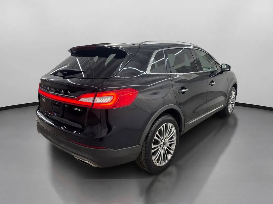 Used 2018 Lincoln MKX Reserve w/ Lincoln MKX Climate Package image 10