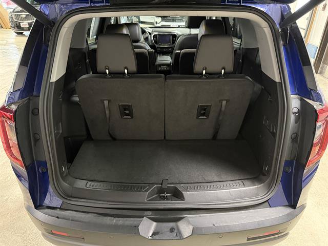 Certified 2023 GMC Acadia AT4 w/ Technology Package AWD/4WD image 10