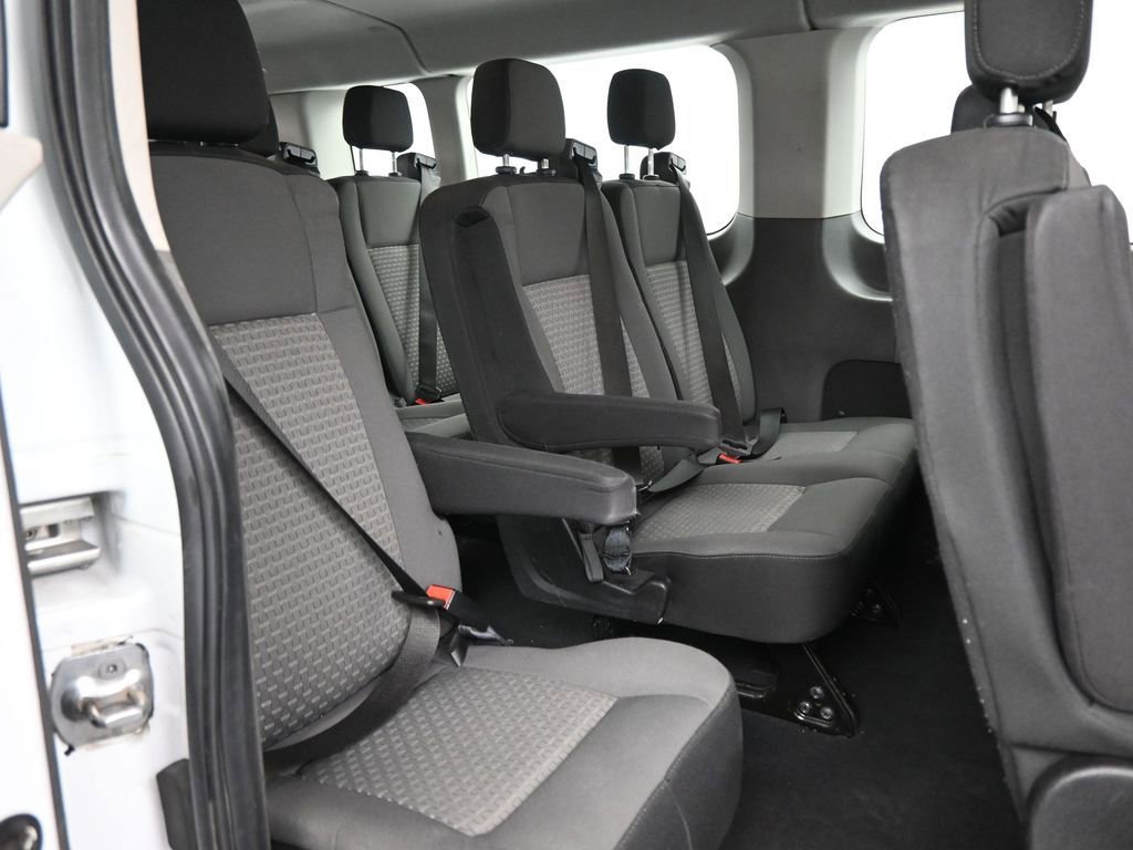 Certified 2022 Ford Transit 350 XLT image 18