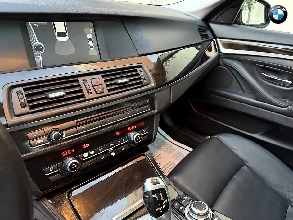Used 2011 BMW 535i Sedan image 19