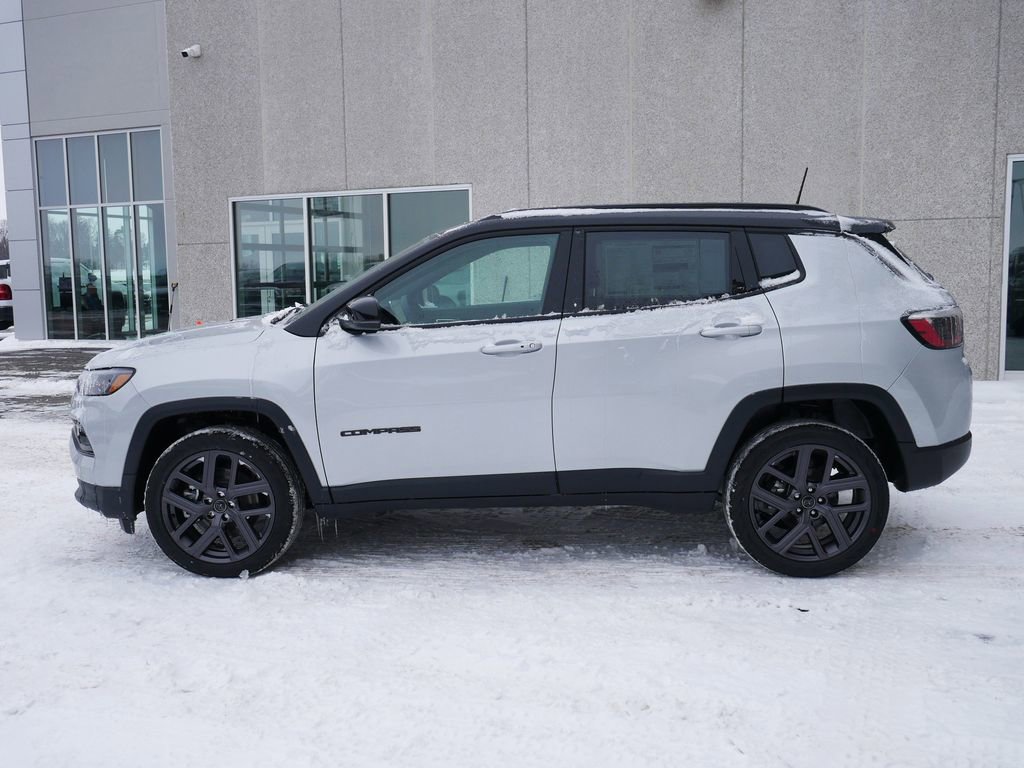 New 2026 Jeep Compass Limited AWD/4WD image 3