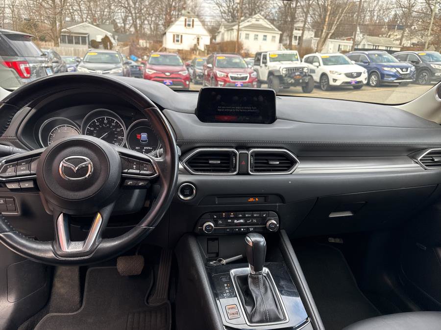 Used 2019 MAZDA CX-5 Touring image 25