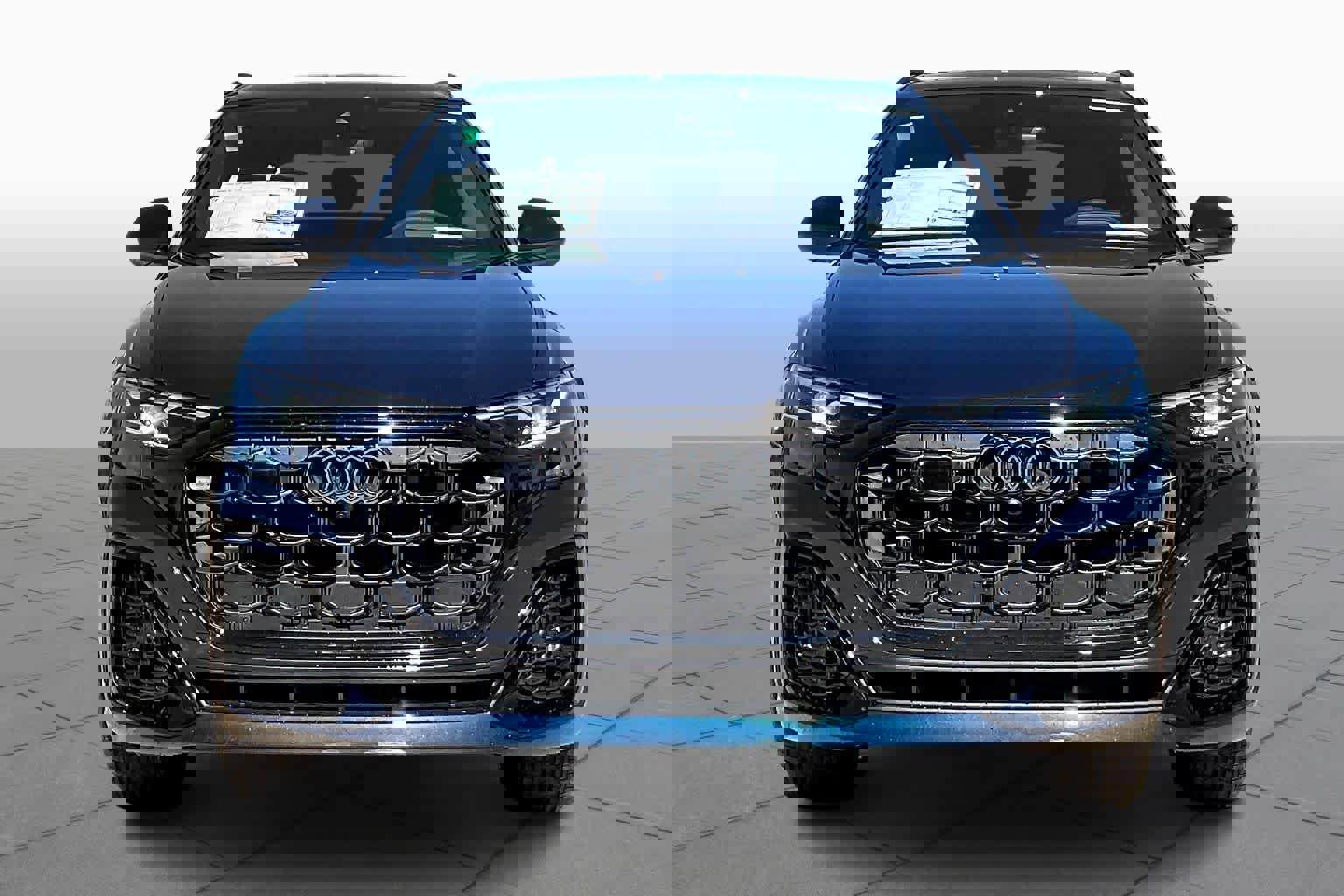 New 2026 Audi Q8 Prestige image 3