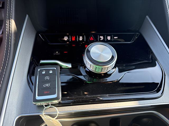 New 2026 Jeep Grand Wagoneer Limited image 27