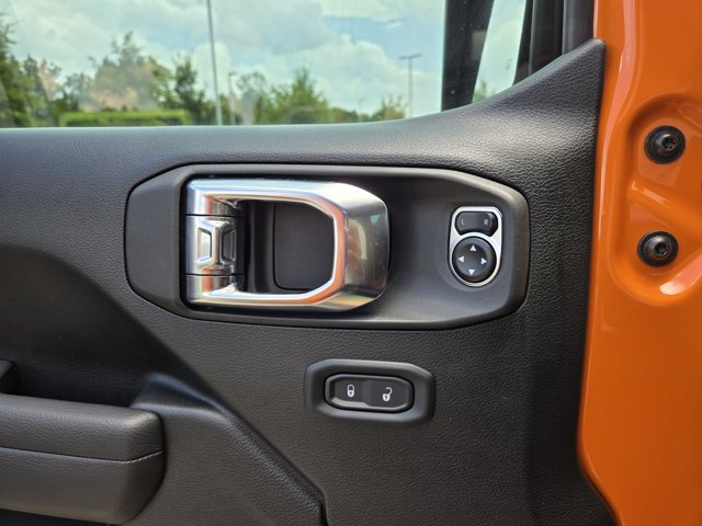 New 2025 Jeep Gladiator Rubicon image 21