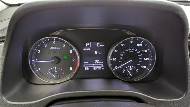 Used 2017 Hyundai Elantra SE FWD image 26