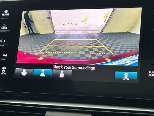 Used 2018 Honda Accord Sport image 4