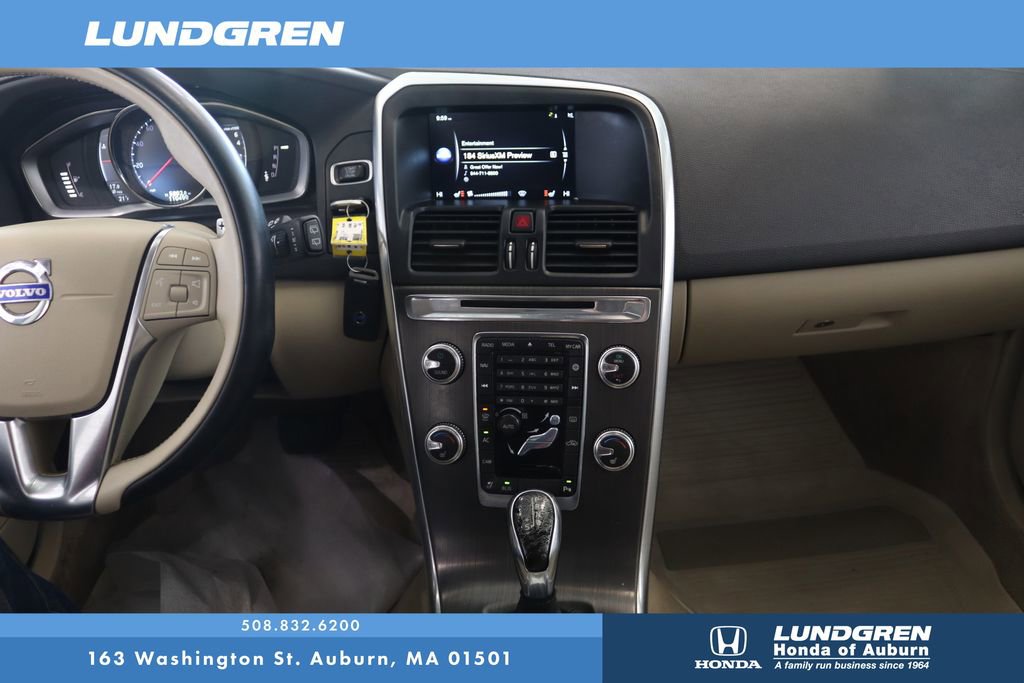 Used 2015 Volvo XC60 T6 w/ Proximity Package image 22