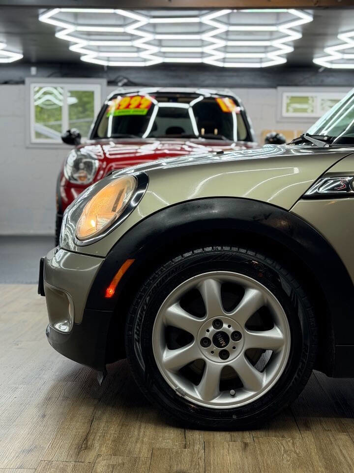 Used 2009 MINI Cooper Clubman S FWD image 4