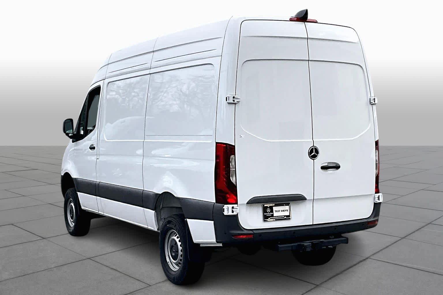 New 2025 Mercedes-Benz Sprinter 2500 image 12