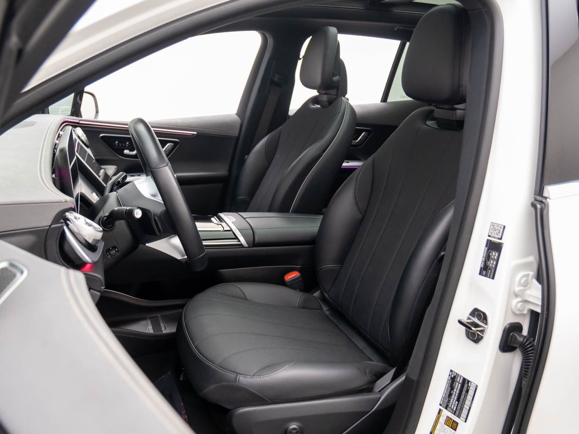 Certified 2024 Mercedes-Benz EQE 350+ 4MATIC SUV w/ Driver Assistance Package image 18