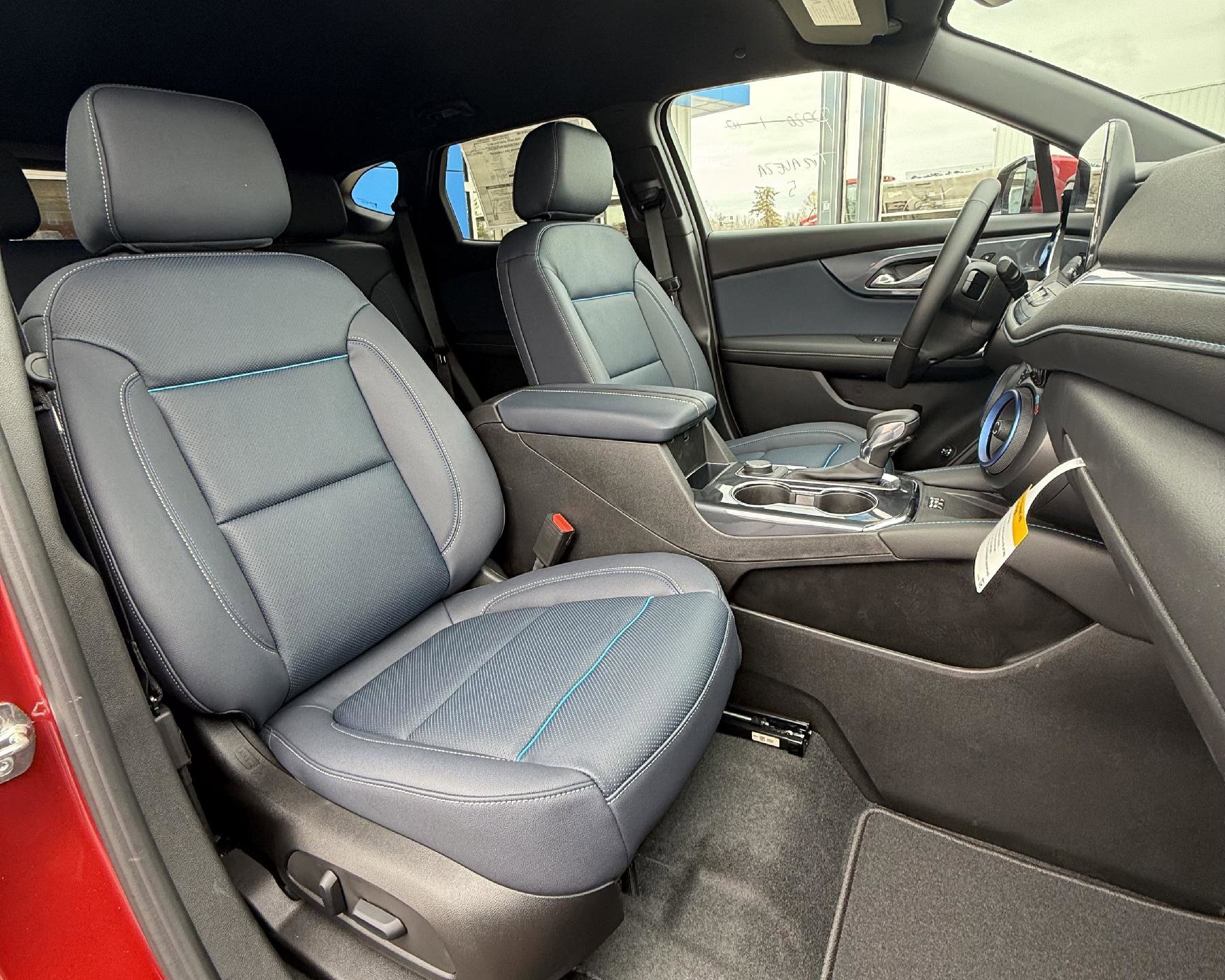 New 2026 Chevrolet Blazer RS w/ Driver Confidence II Package AWD/4WD image 9