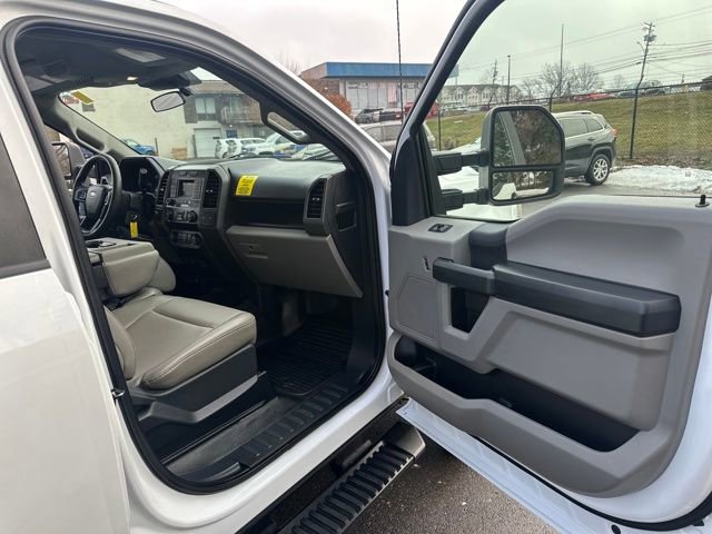 Used 2022 Ford F350 XL w/ Power Equipment Group image 13