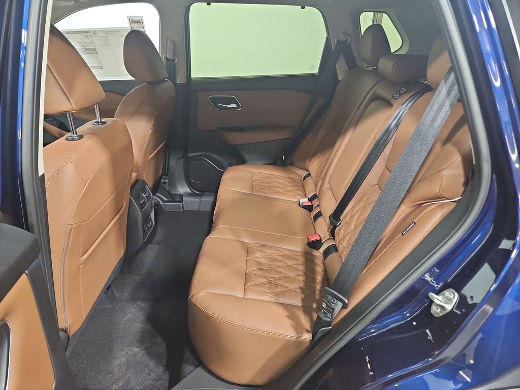 New 2026 Nissan Rogue Platinum image 25