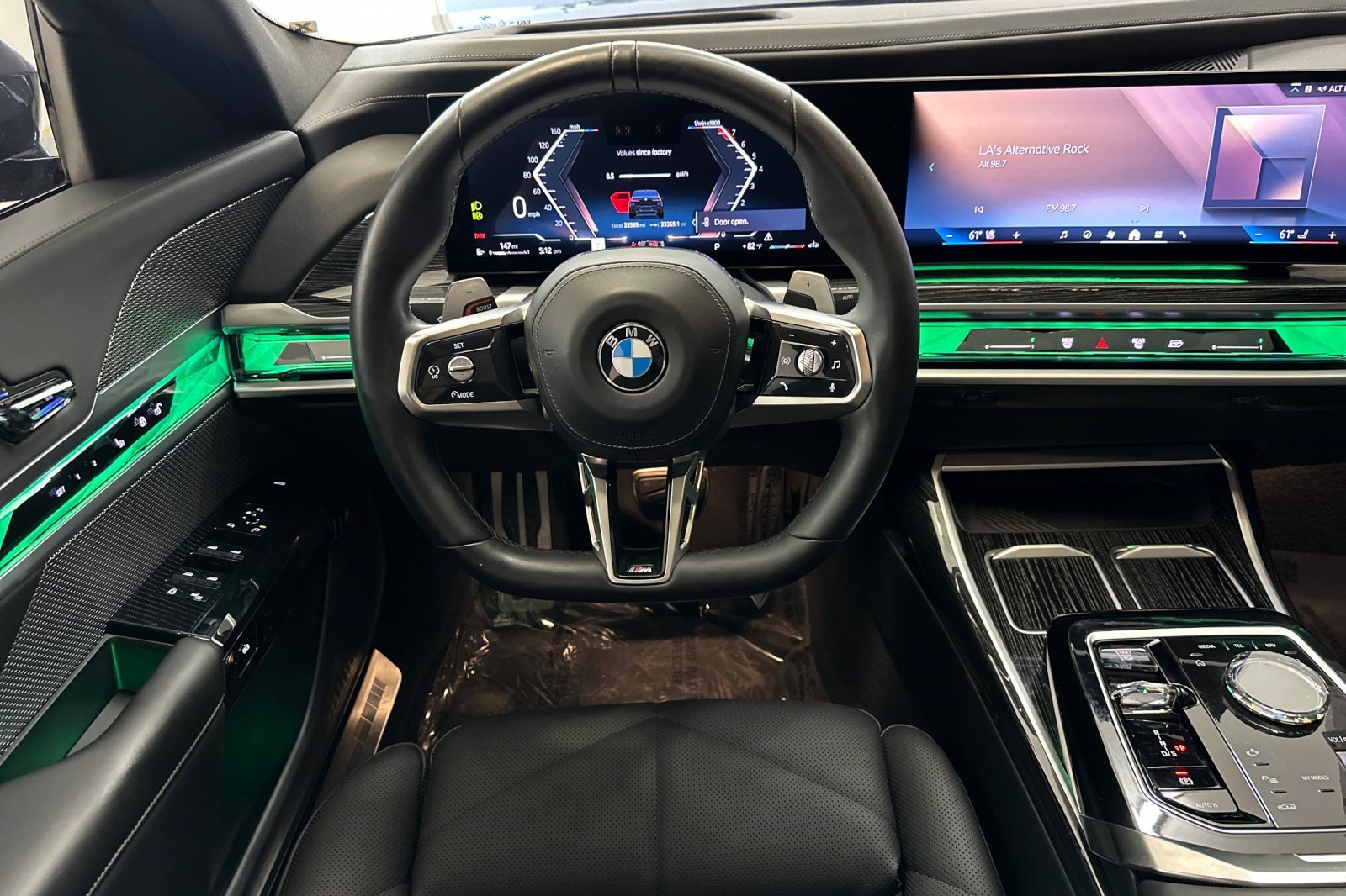 Certified 2023 BMW 740i RWD image 29