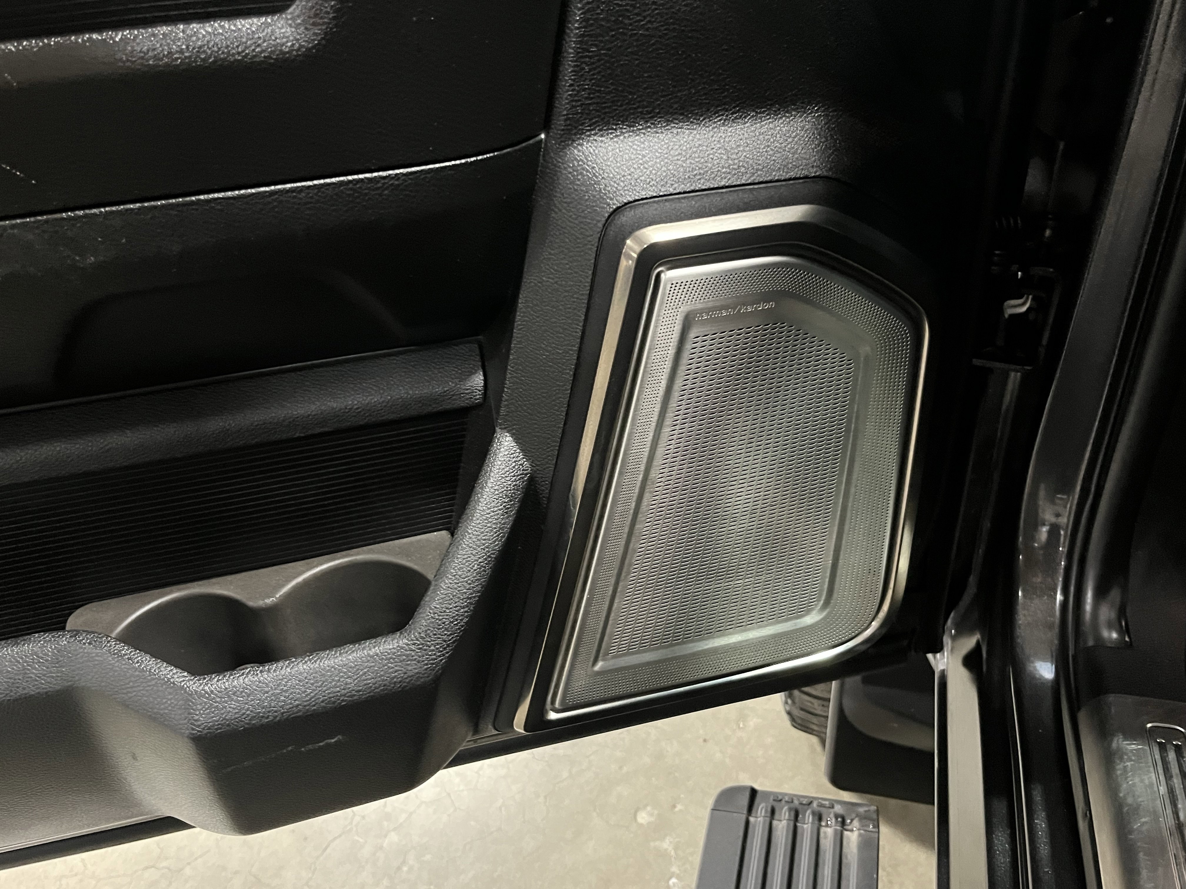 Used 2019 RAM 2500 Limited image 21