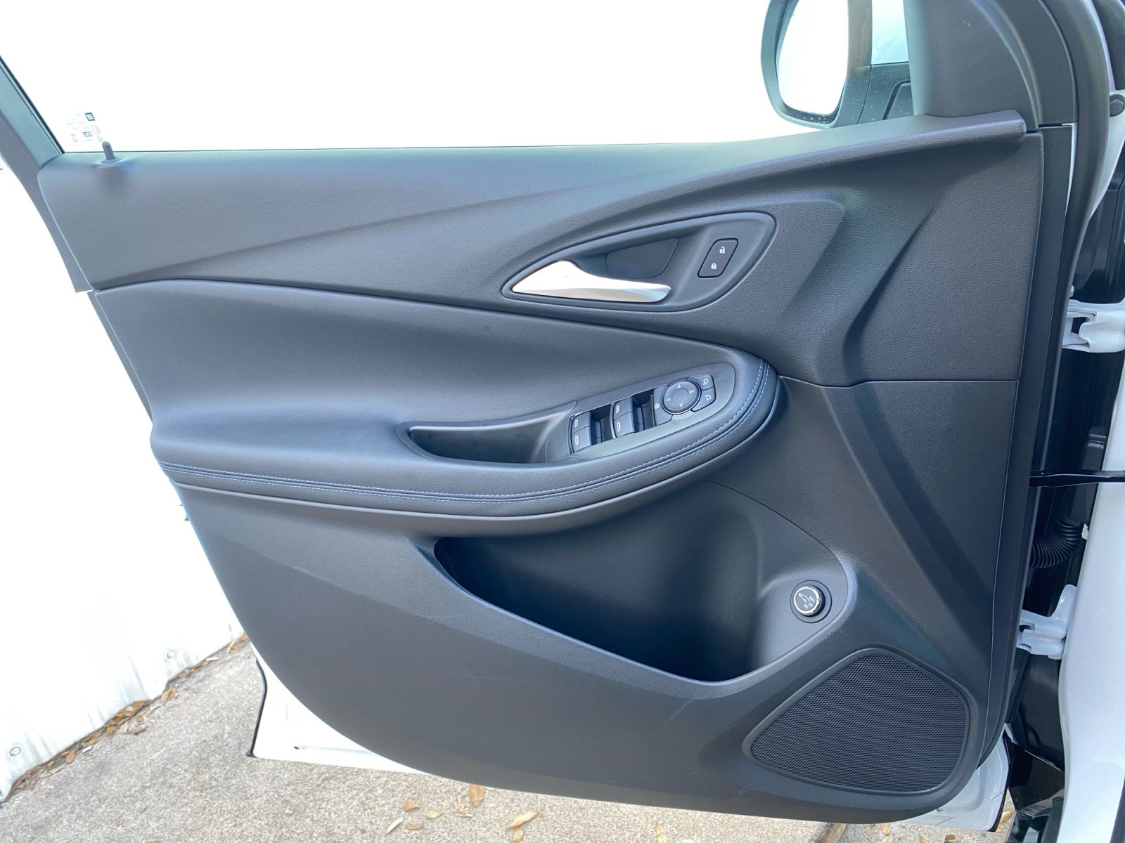 New 2026 Buick Encore GX Sport Touring w/ Advanced Technology Package FWD image 30