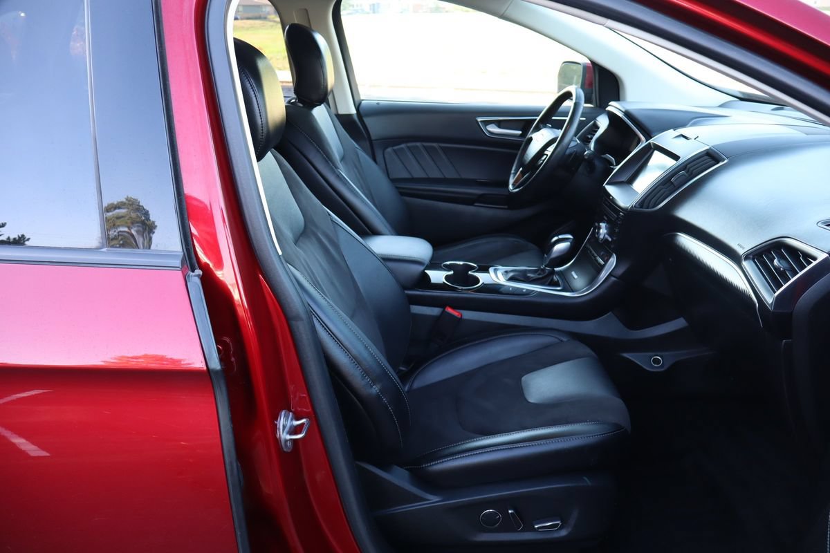 Used 2018 Ford Edge Sport w/ Equipment Group 401A AWD/4WD image 21