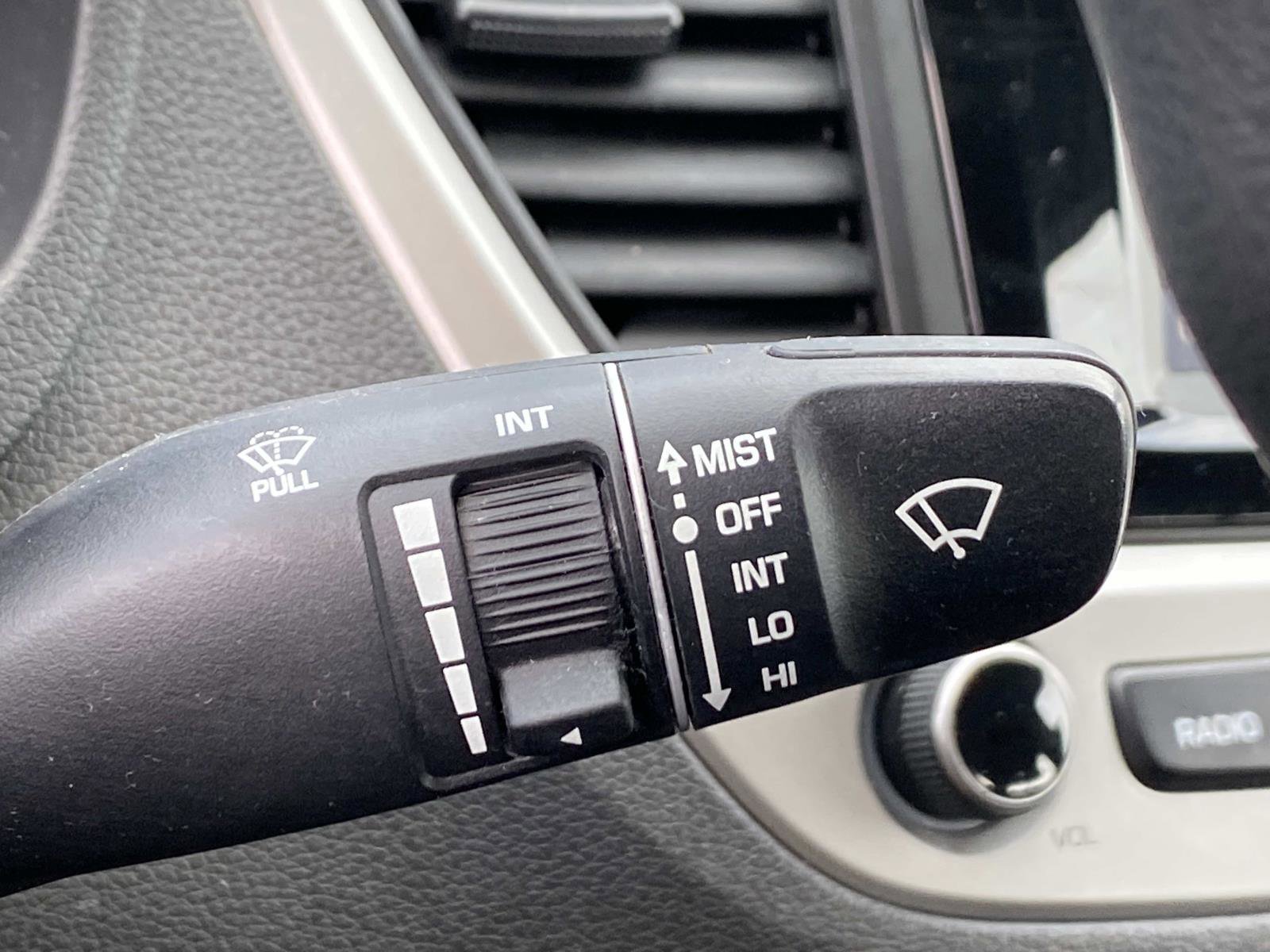 Used 2021 Hyundai Accent SE image 17