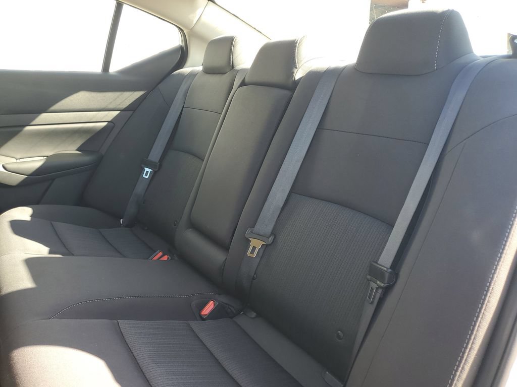 Certified 2025 Nissan Altima 2.5 S FWD image 16