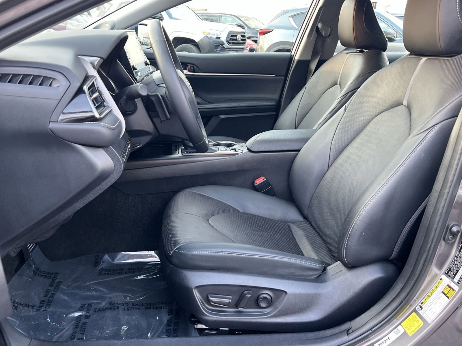 Used 2024 Toyota Camry XSE w/ Navigation Package image 11