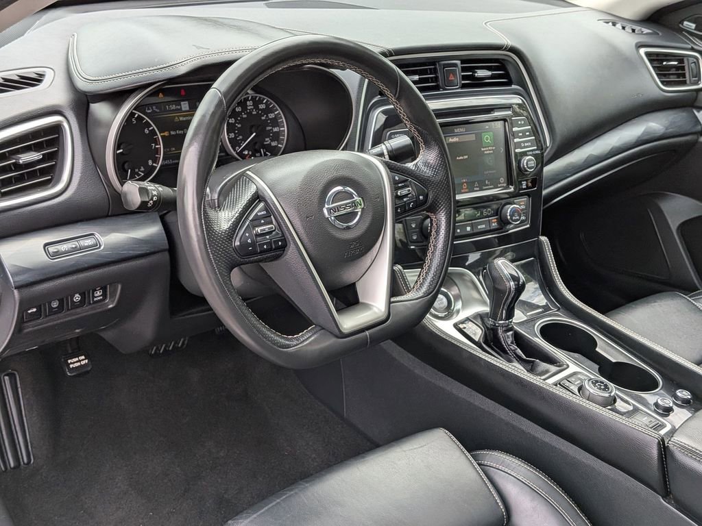 Used 2022 Nissan Maxima Platinum w/ Sport Mat Group FWD image 10