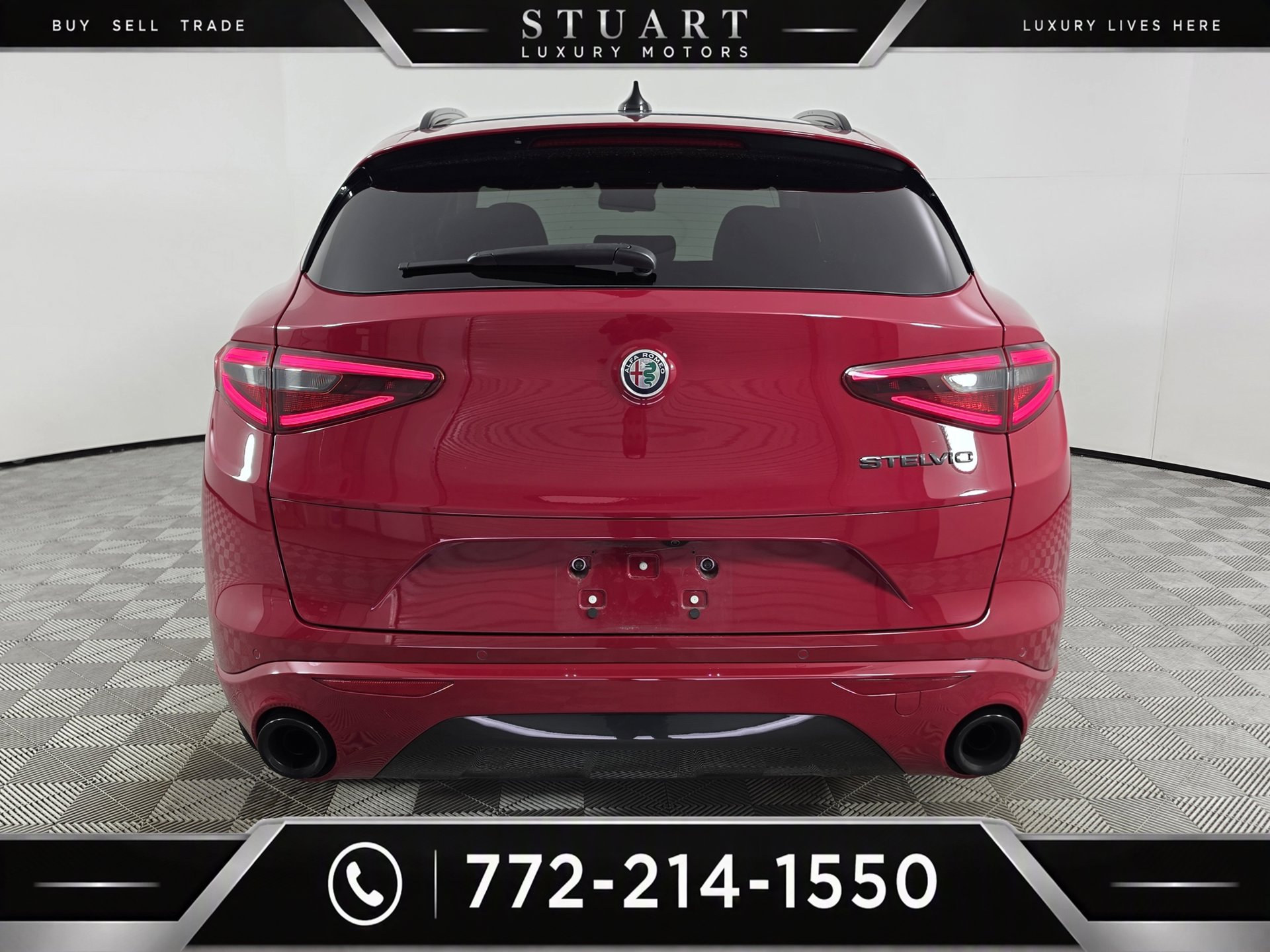 Used 2020 Alfa Romeo Stelvio Sport w/ Quick Order Package 22K Sport RWD image 36