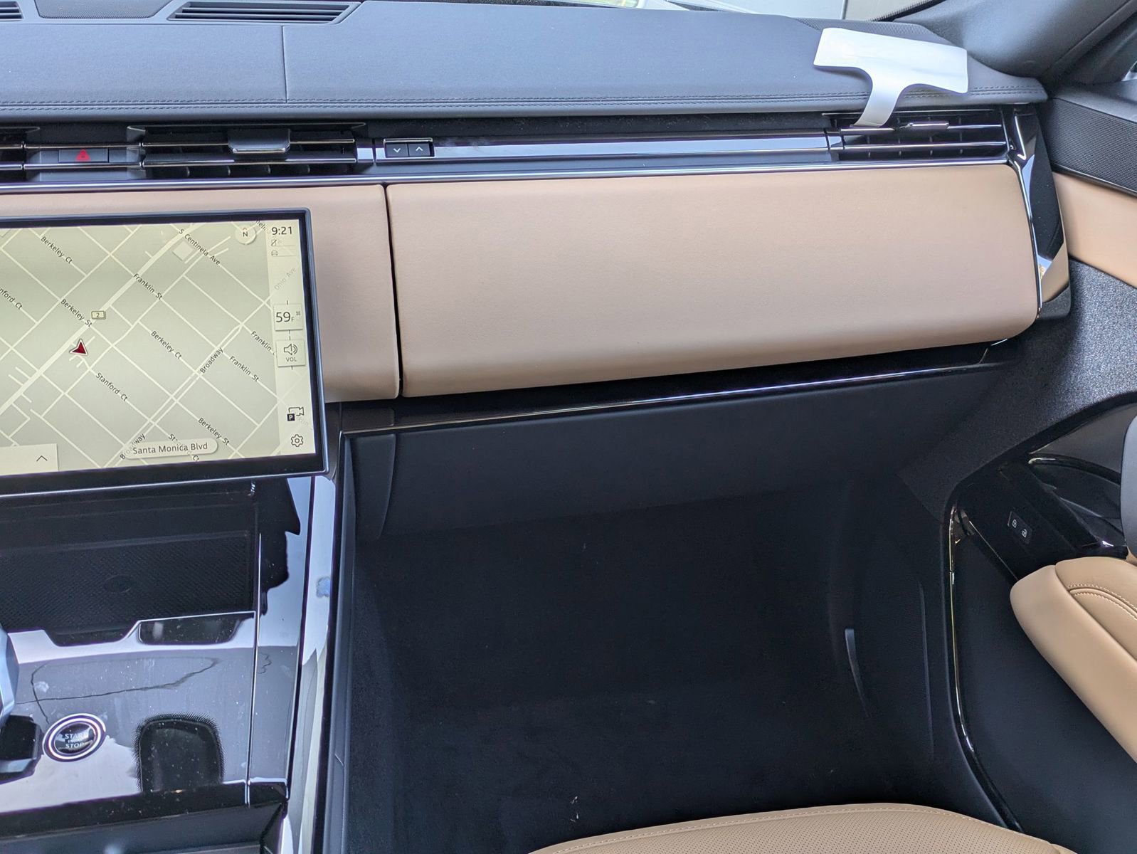 New 2026 Land Rover Range Rover Sport SE AWD/4WD image 28
