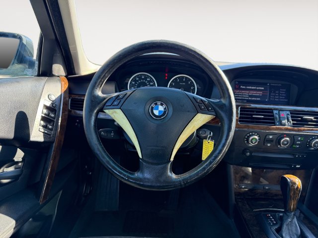 Used 2006 BMW 530xi Sedan AWD/4WD image 12