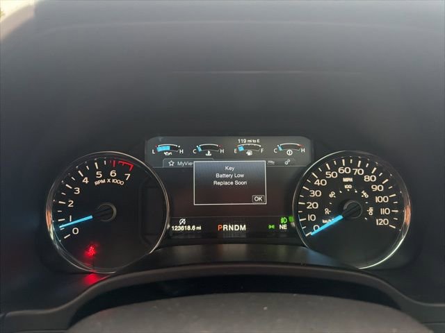 Used 2018 Ford F150 Lariat w/ Equipment Group 502A Luxury AWD/4WD image 18