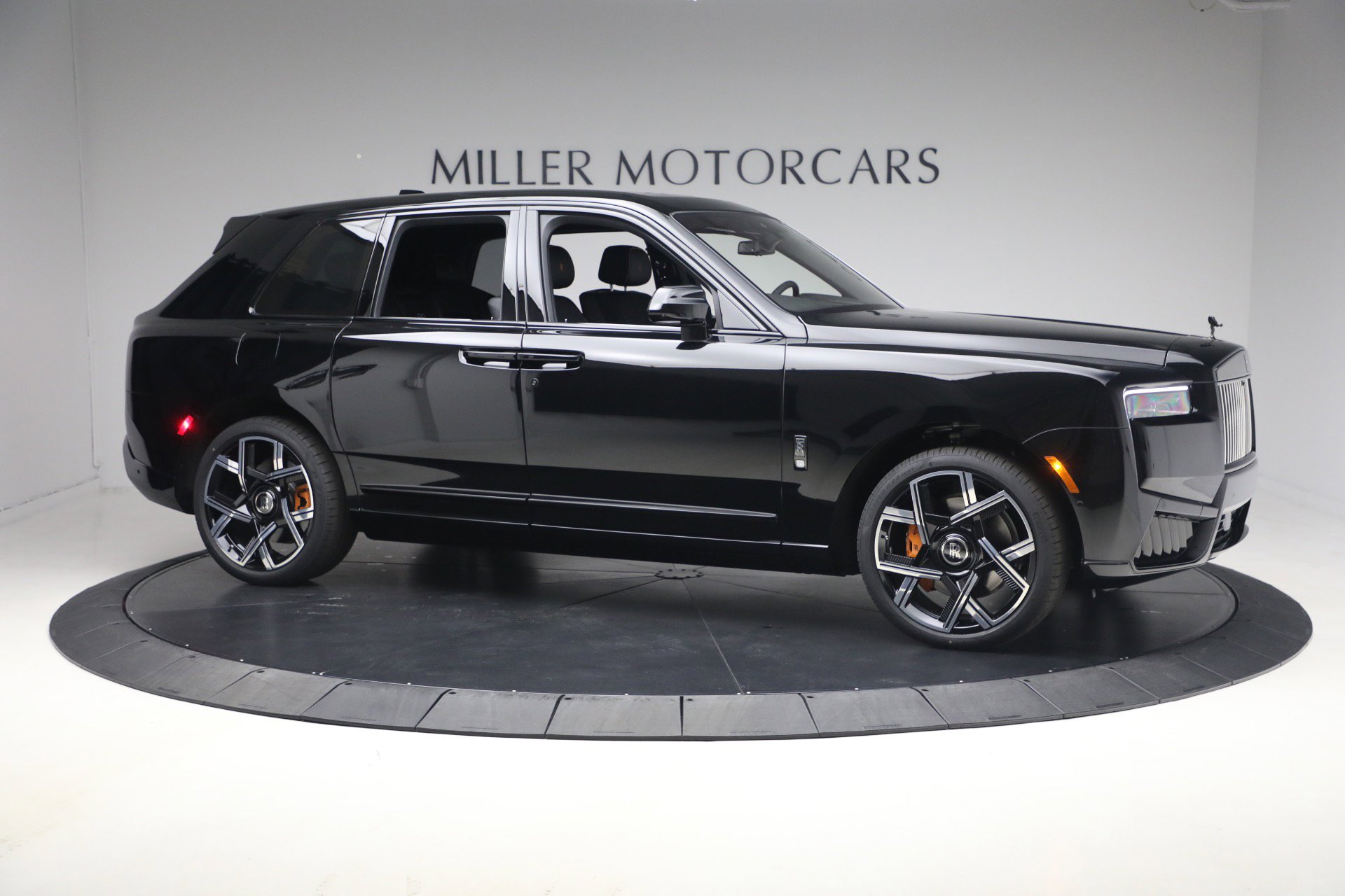 Certified 2026 Rolls-Royce Cullinan Black Badge image 8