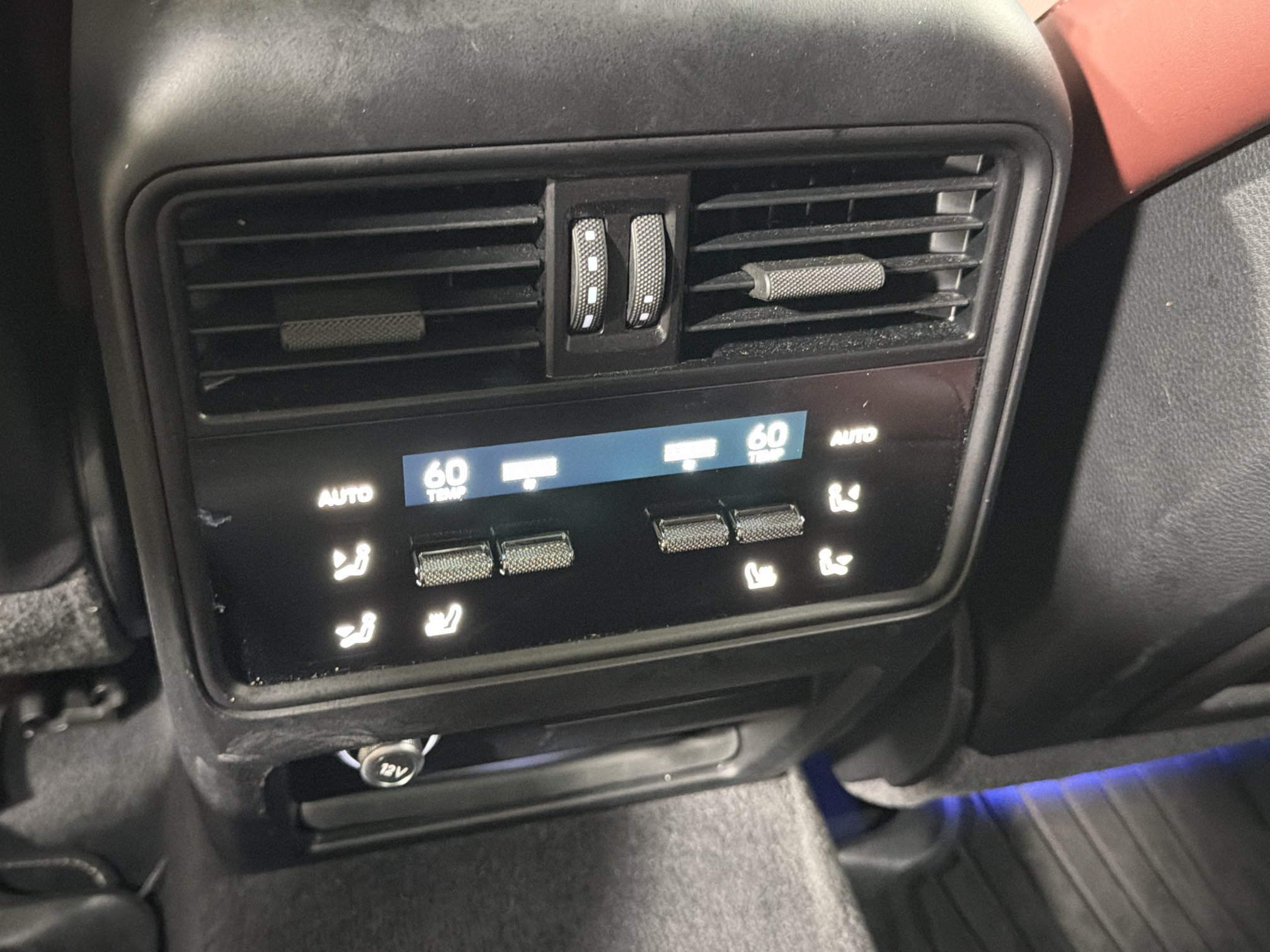 Certified 2026 Porsche Cayenne S AWD/4WD image 21