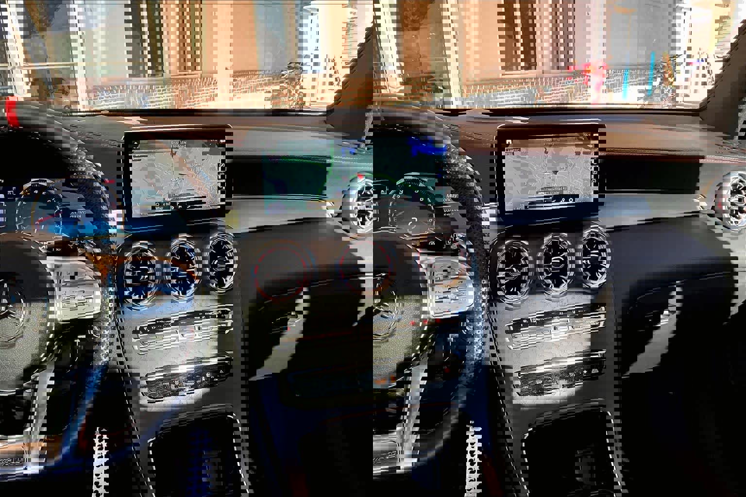 Certified 2022 Mercedes-Benz GLC 43 AMG 4MATIC image 7