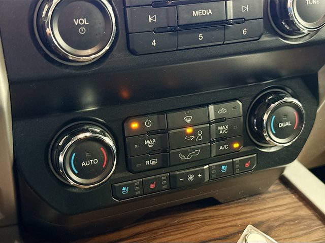 Used 2019 Ford F150 Lariat AWD/4WD image 17