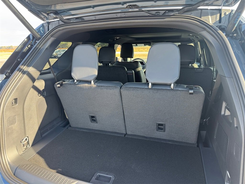 New 2026 Ford Explorer ST w/ Sun And Sound Package image 16