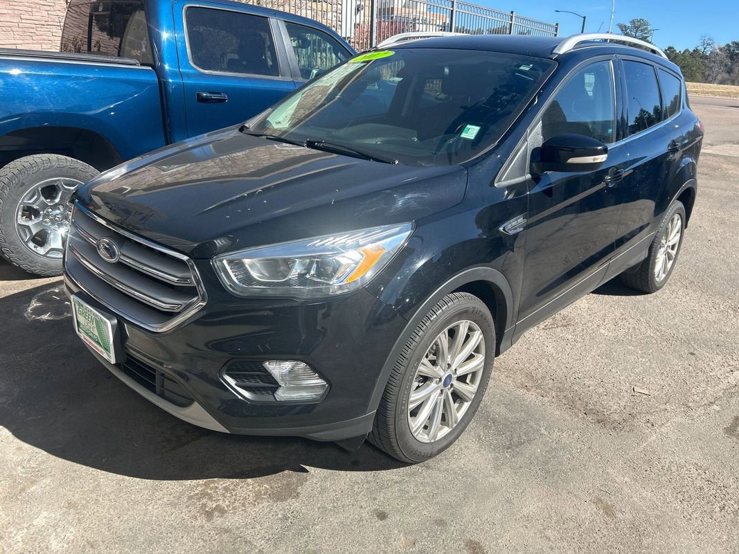 Used 2017 Ford Escape Titanium image 1