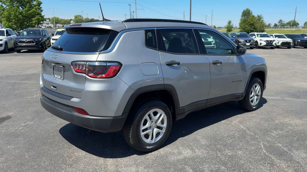 Used 2021 Jeep Compass Sport w/ Cold Weather Group AWD/4WD image 7