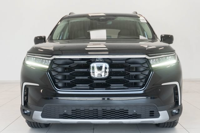 Certified 2024 Honda Pilot Elite image 34