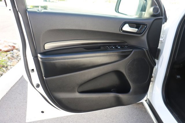 Used 2023 Dodge Durango SXT image 9