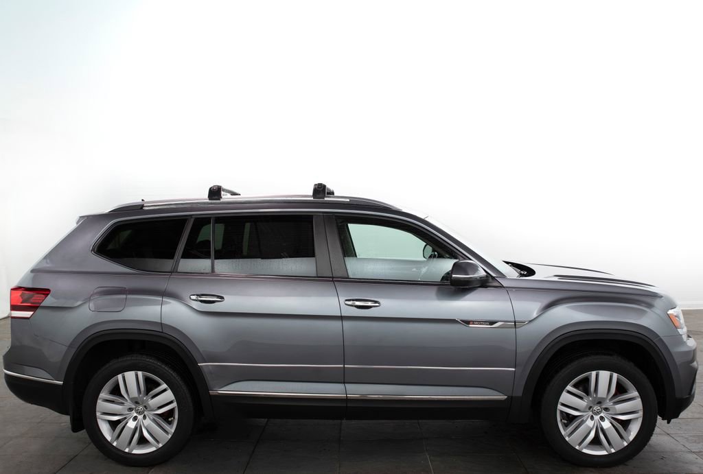 Used 2019 Volkswagen Atlas SE w/ Towing Package AWD/4WD image 16