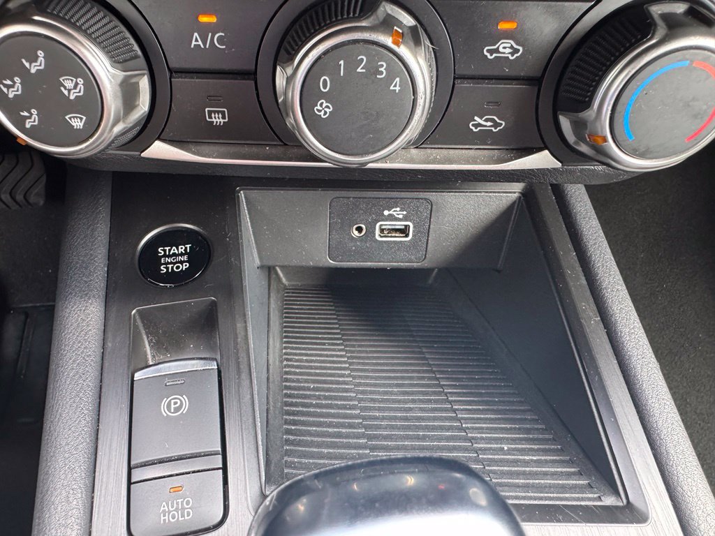 Used 2025 Nissan Kicks S FWD image 23