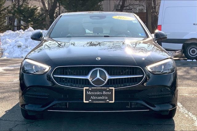 Used 2025 Mercedes-Benz C 300 4MATIC Sedan image 2