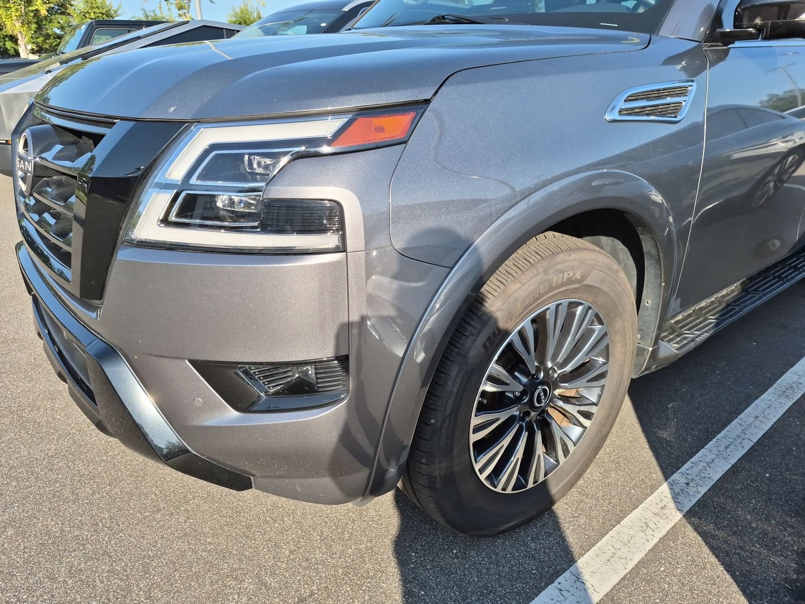 Used 2023 Nissan Armada SL w/ Midnight Edition Package RWD image 10
