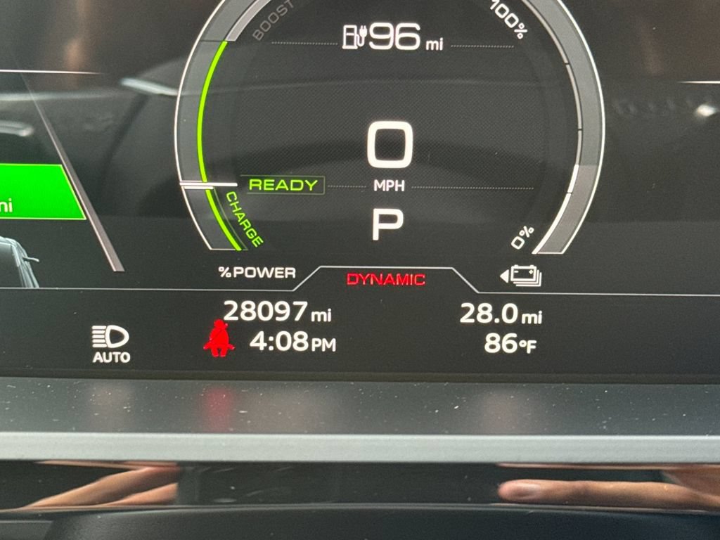 Used 2024 Audi Q8 e-tron Premium Plus AWD/4WD image 35